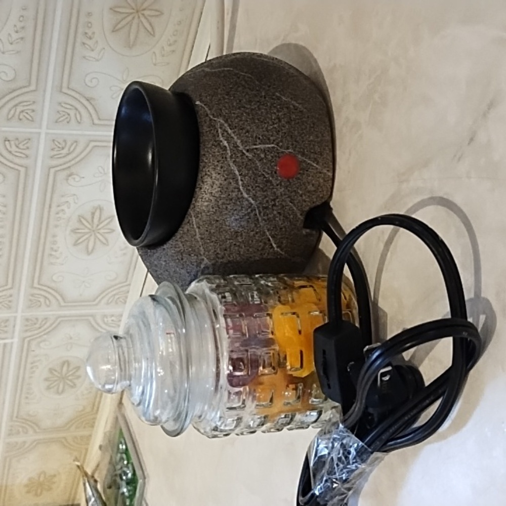 Scentsy rick warmer